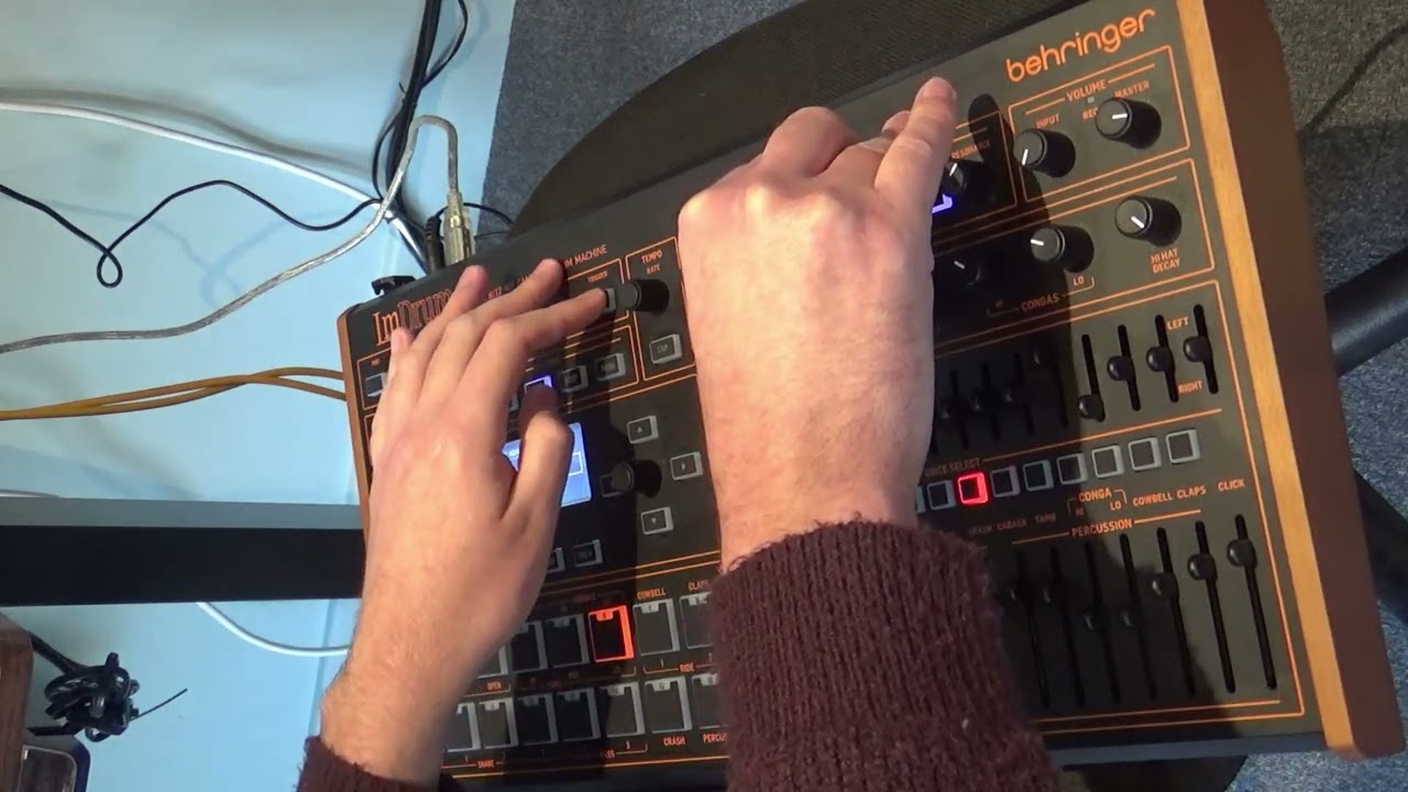 Deep House on Behringer LM Drum
