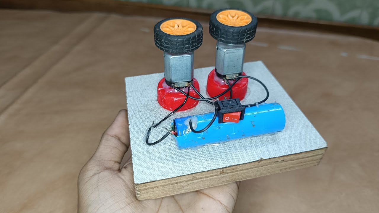 Best DC Motors Battery Power Tyre Throw Machine At Home - How to Make Mini Straw Throw Machine 