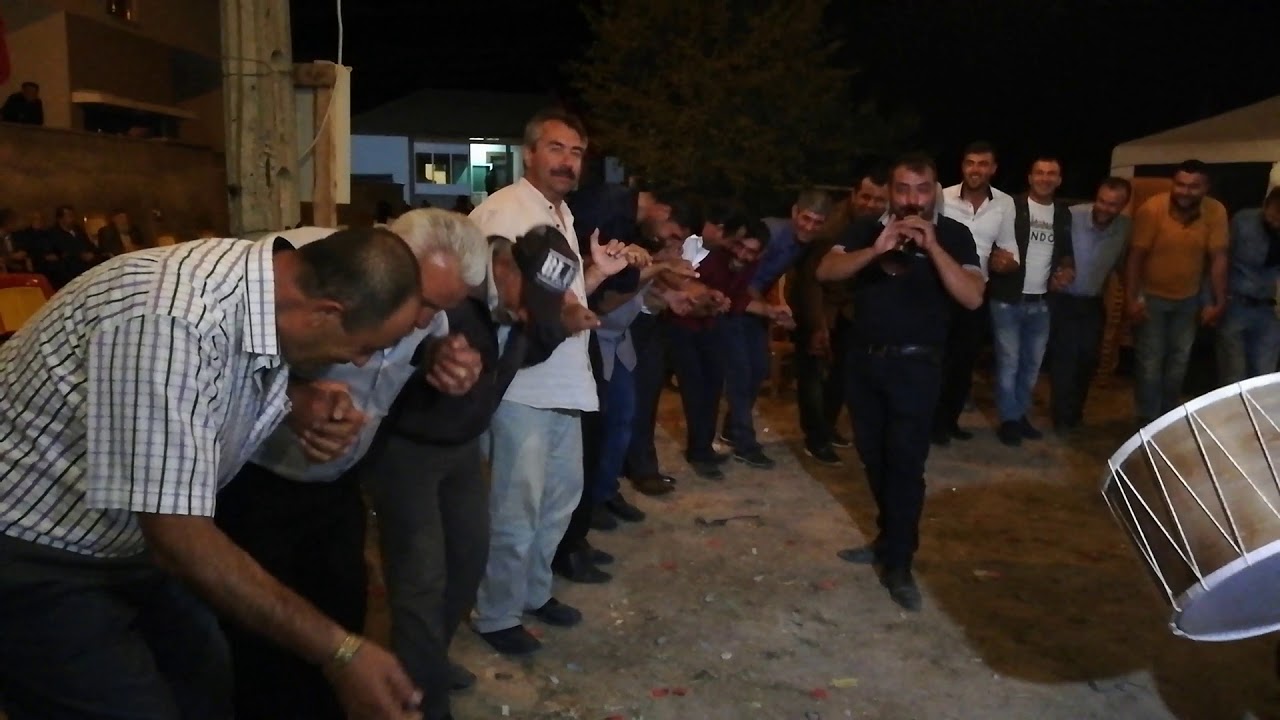 Sarıkaya Halayları Terzili (davul zurna)