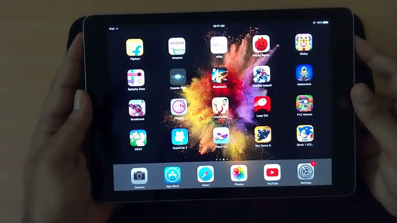 Apple iPad 9.7 5th generation 2017 Detailed Review (Space Grey)