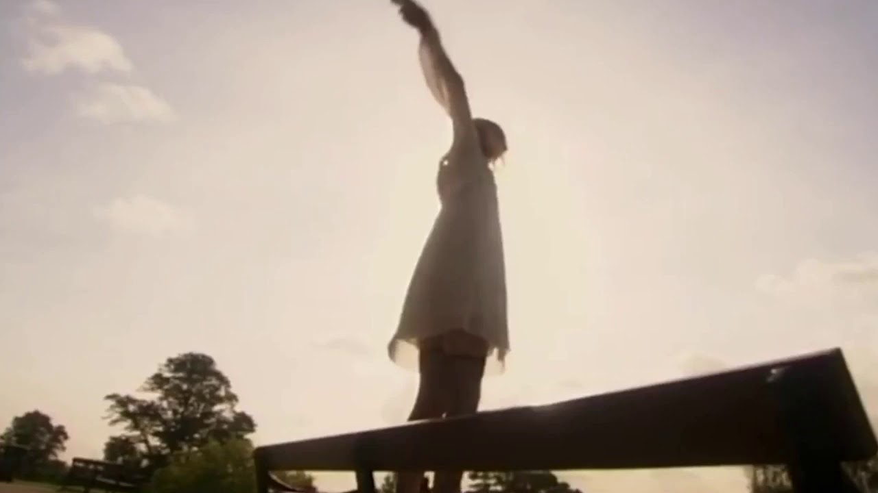 Cassie scenes- Skins (season 1)