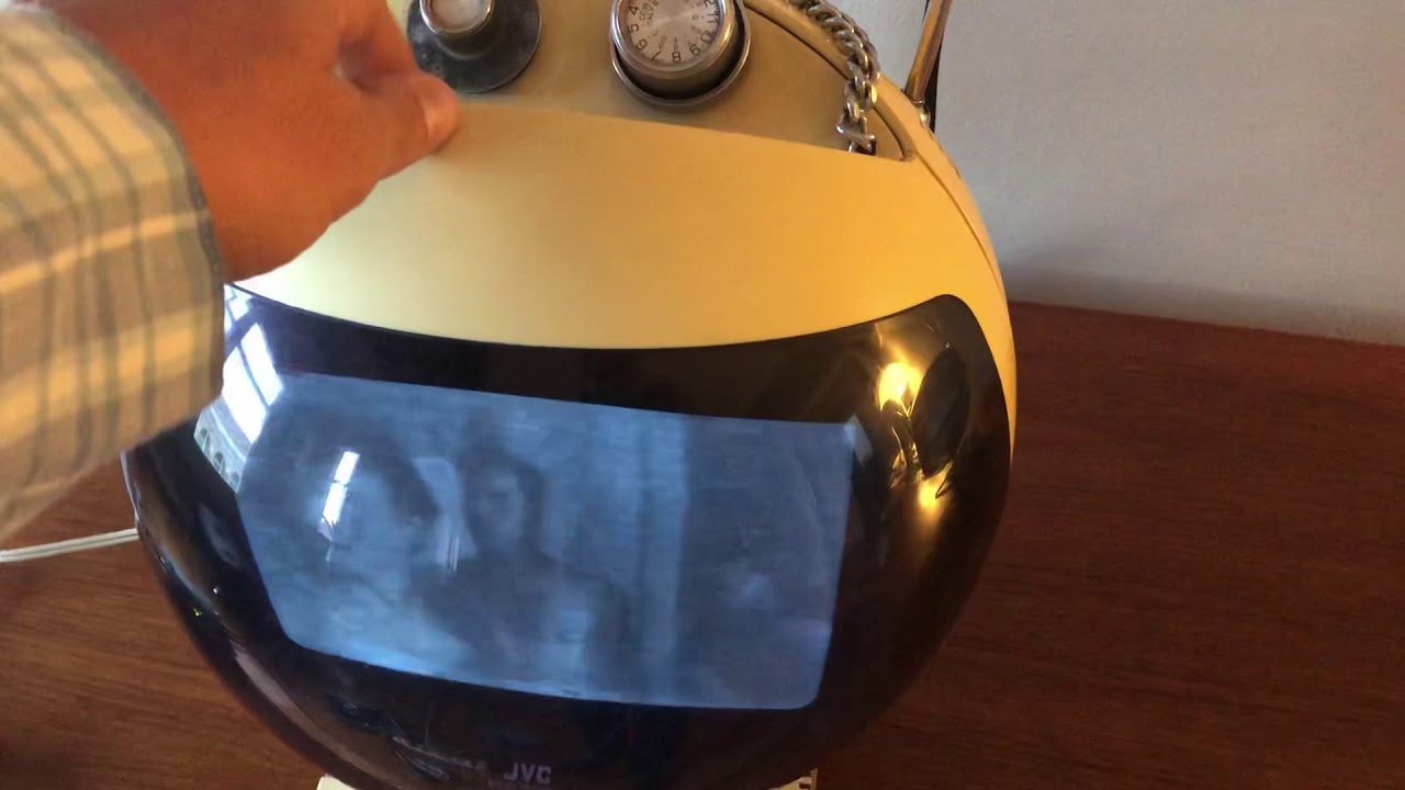 JVC VIDEOSPHERE vintage space age desing TV
