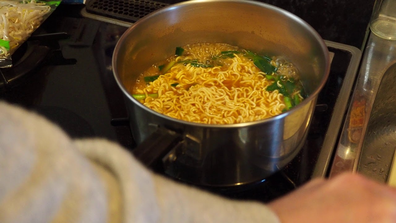 宮崎辛麺を2倍おいしく作る動画　その②　（計3回）