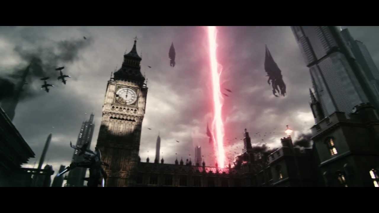 Mass Effect 3: Take Earth Back Trailer (FemShep Version)