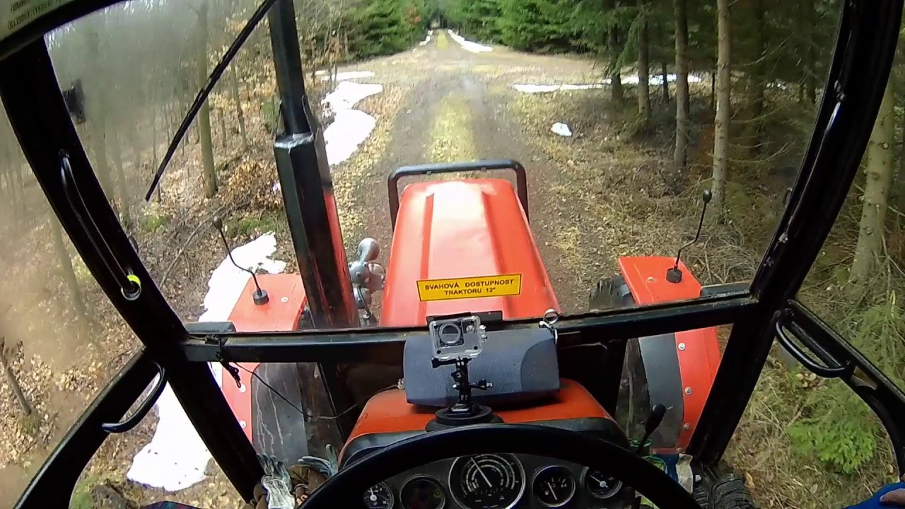 Zetor 7045 v lese