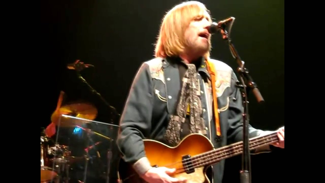 The Wrong Thing To Do - MUDCRUTCH, April 20, 2008