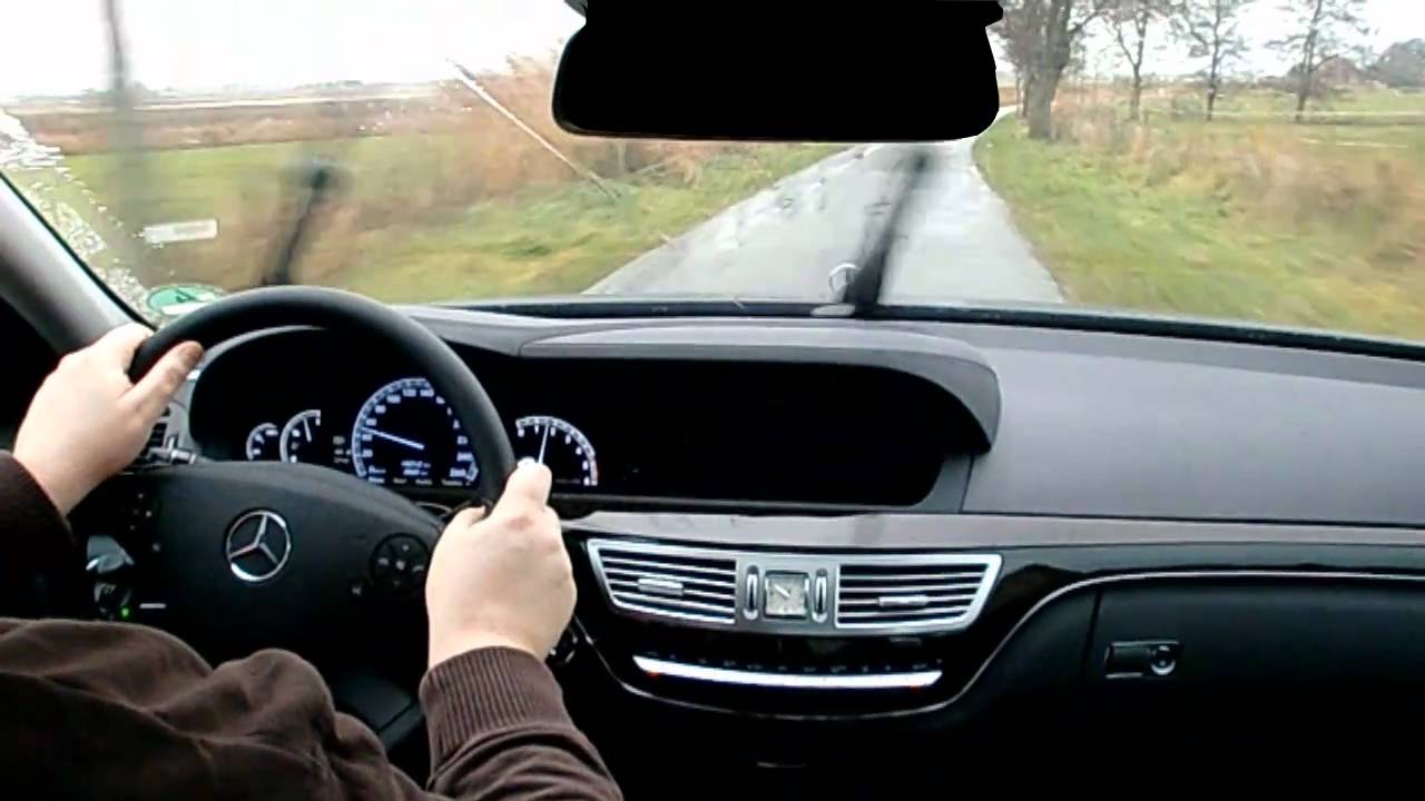 Mercedes S-Class driven through the rain, Part 2