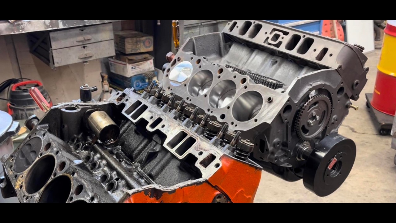 Сравнение ранних моделей Chevy Bigblock и Smallblock бок о бок #лошадиныесилы #bigblockchevy #sma...
