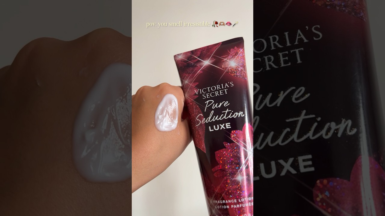 Victoria&rsquo;s Secret Pure Seduction smells like 🤤🥀