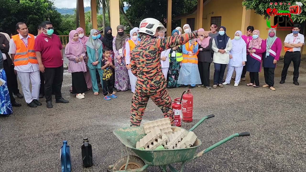 Latihan Kebakaran Klinik Kesihatan Manek Urai