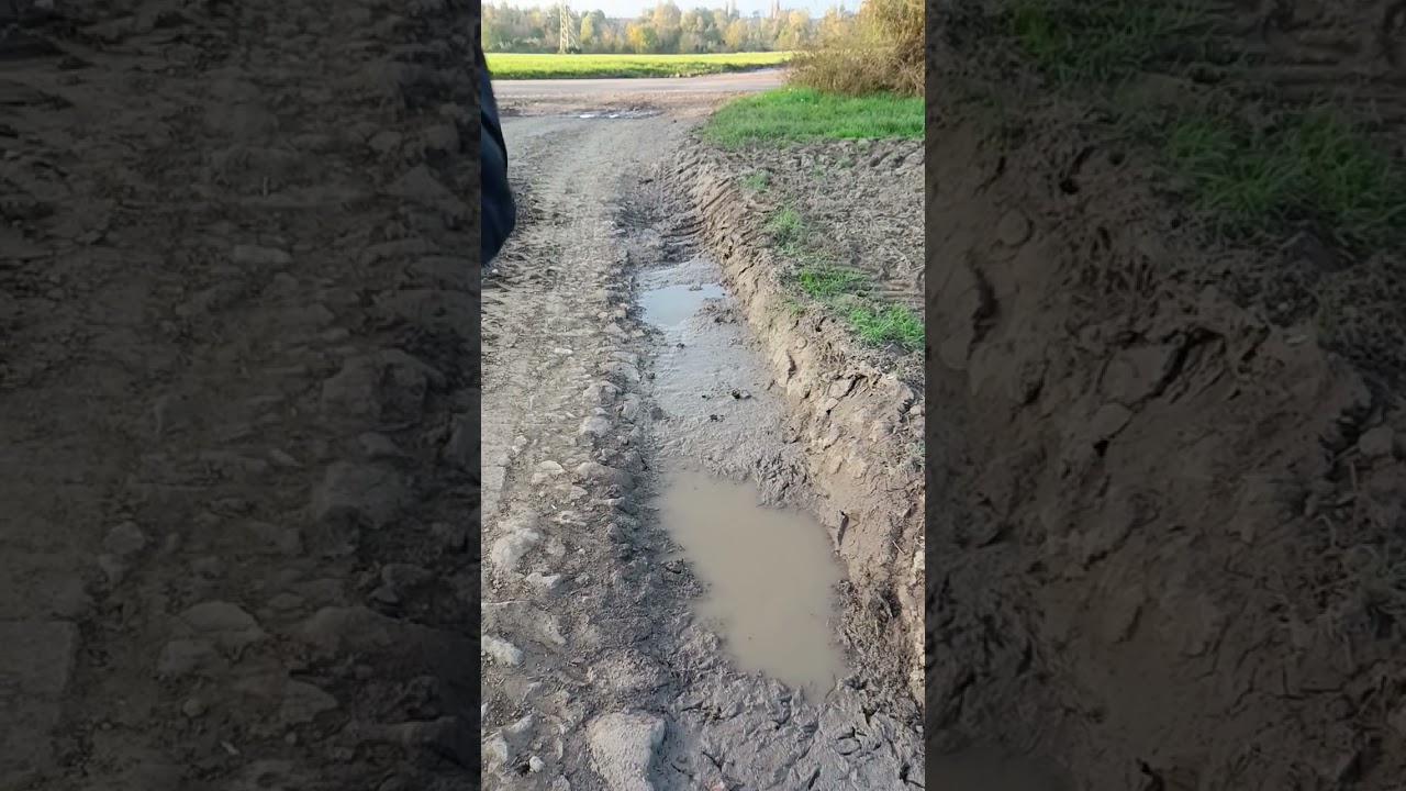 Satsfying mud sploshing