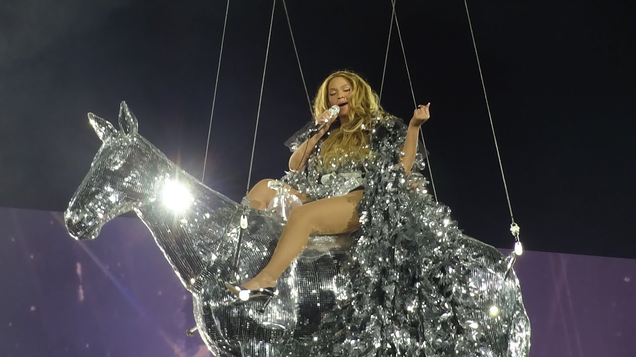 Beyoncé - Summer Renaissance Finale (Paris, France - Renaissance World Tour Live Stade de France) HD