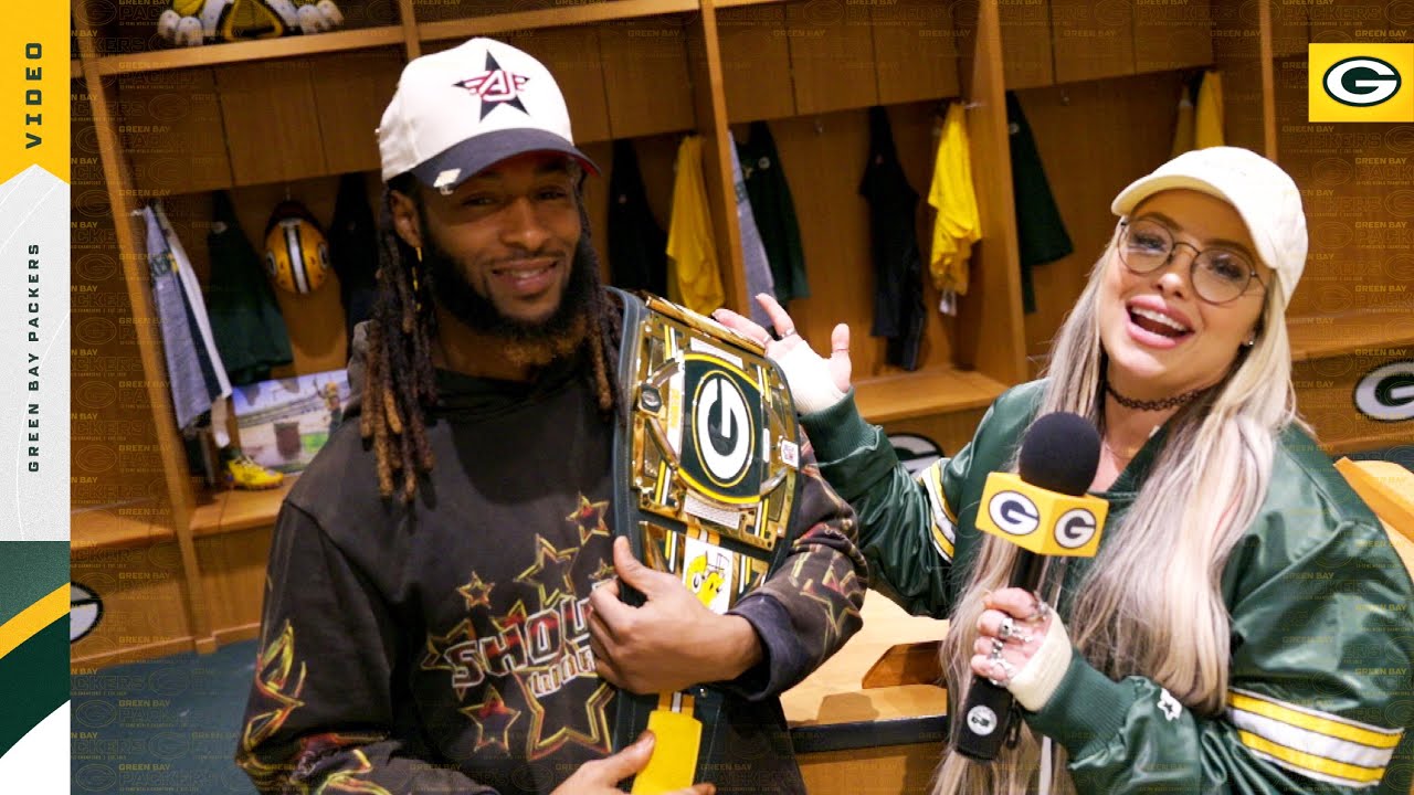 WWE Superstar Liv Morgan goes 1-on-1 with Aaron Jones