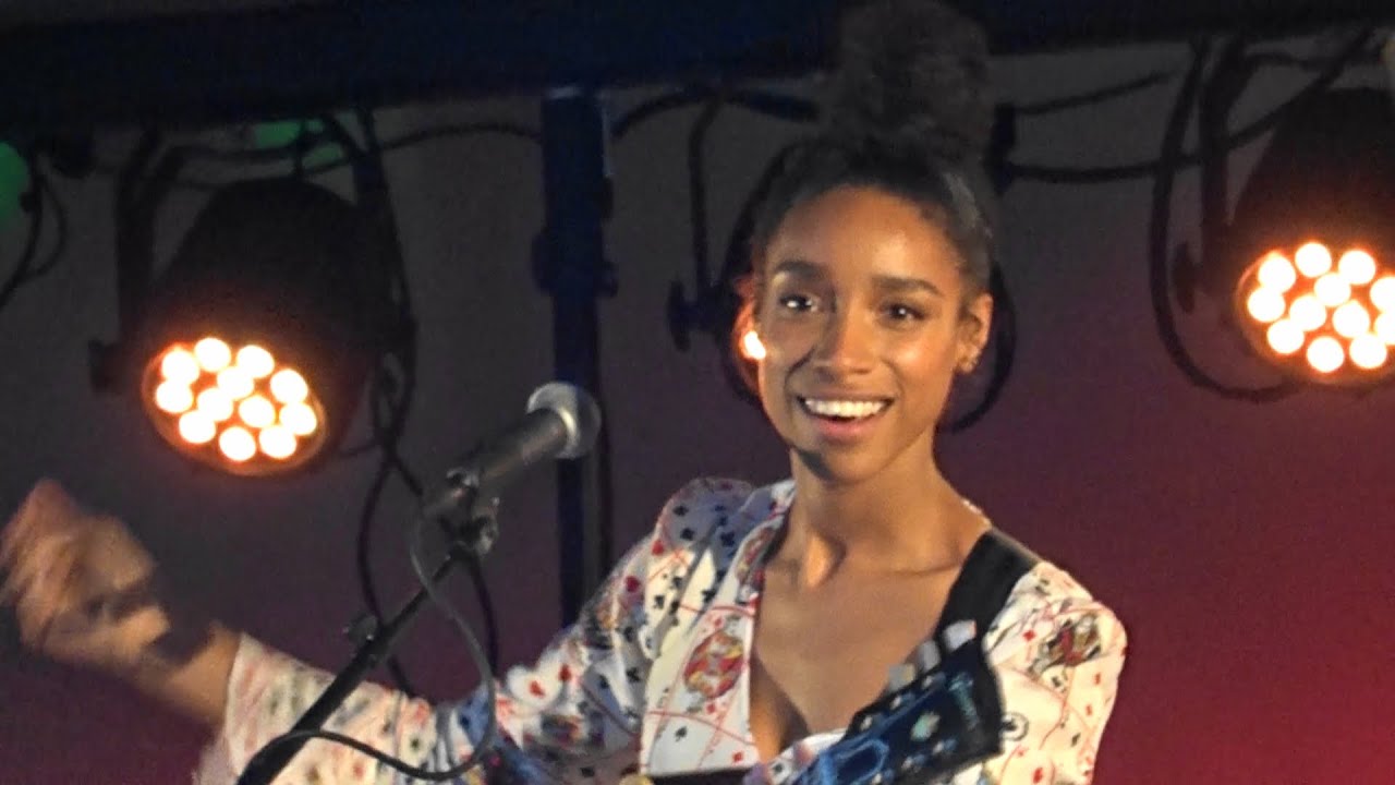 Lianne La Havas solo - Grow, Tolhuistuin 21-06-2016 revisited