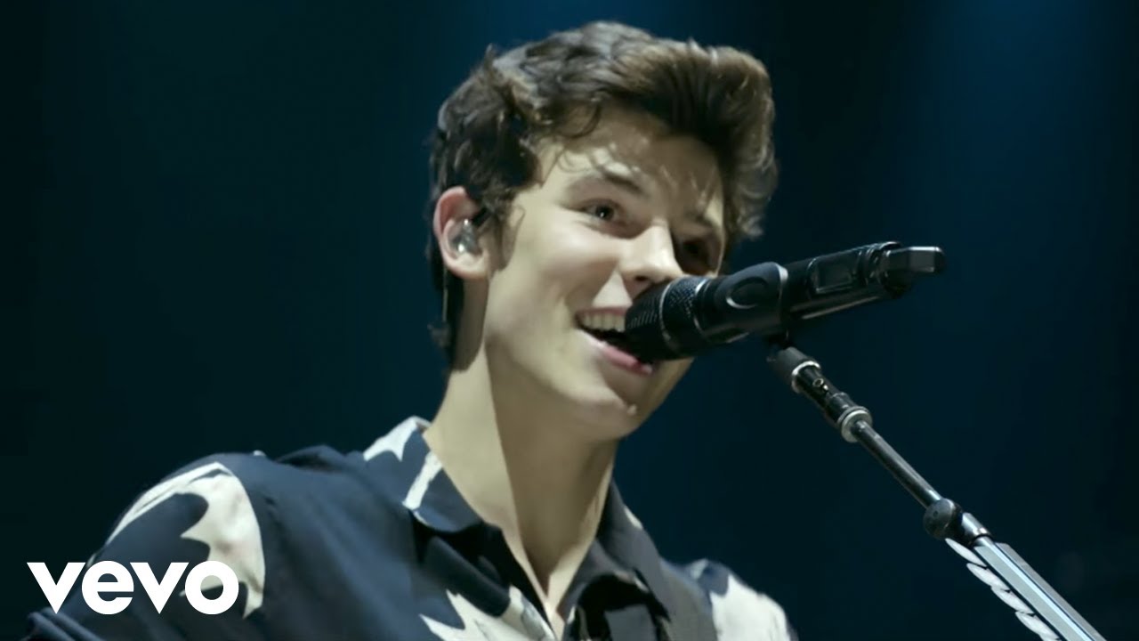 Shawn Mendes - There's Nothing Holdin' Me Back (Live)
