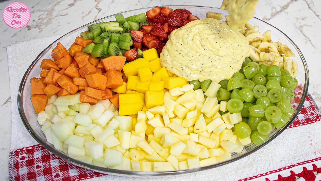JÁ FEZ SALADA DE FRUTAS COM CREME DE MARACUJÁ? FICA UMA DELÍCIA, É SIMPLES FÁCIL E RÁPIDA!