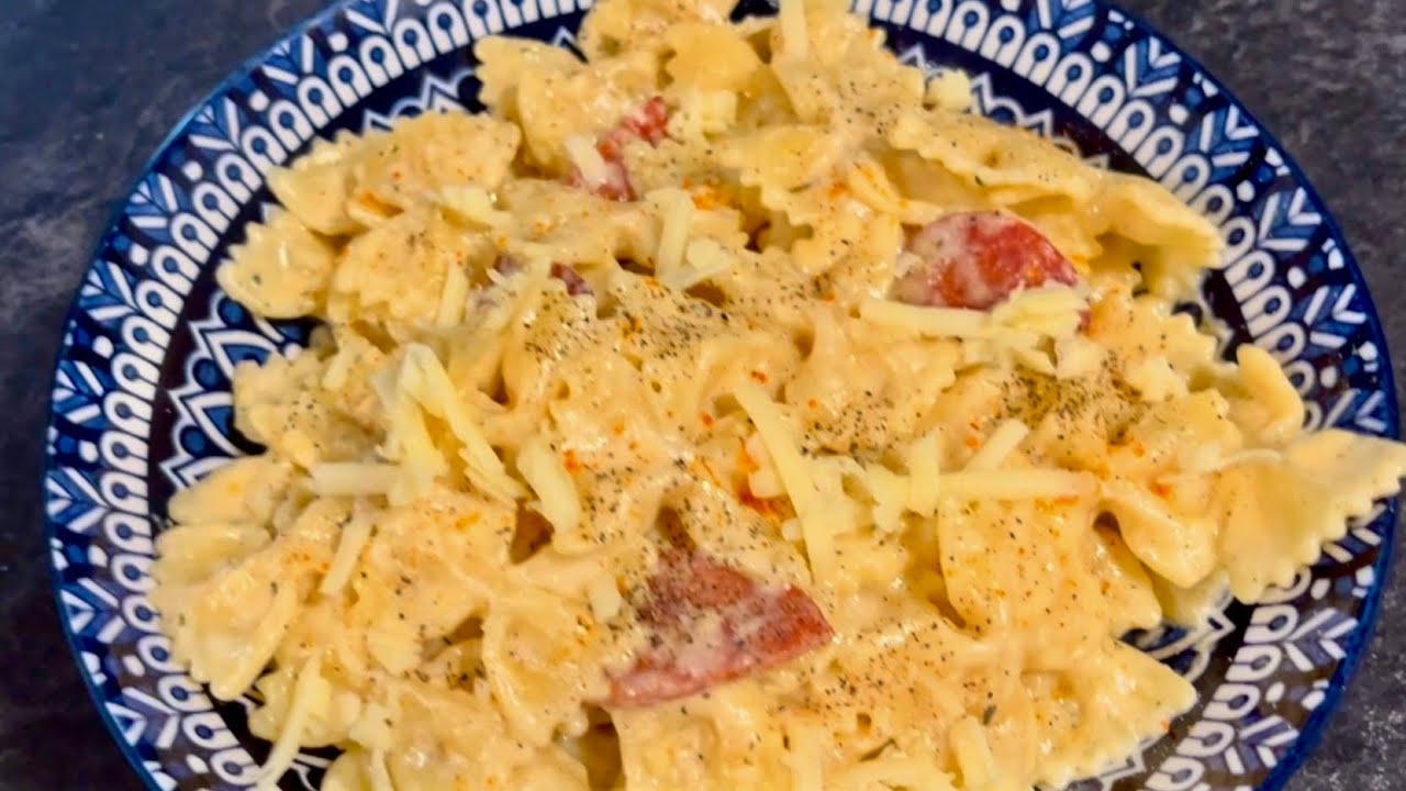 Creamy Chicken White Pasta 🍝🤍 | Veg Option Included