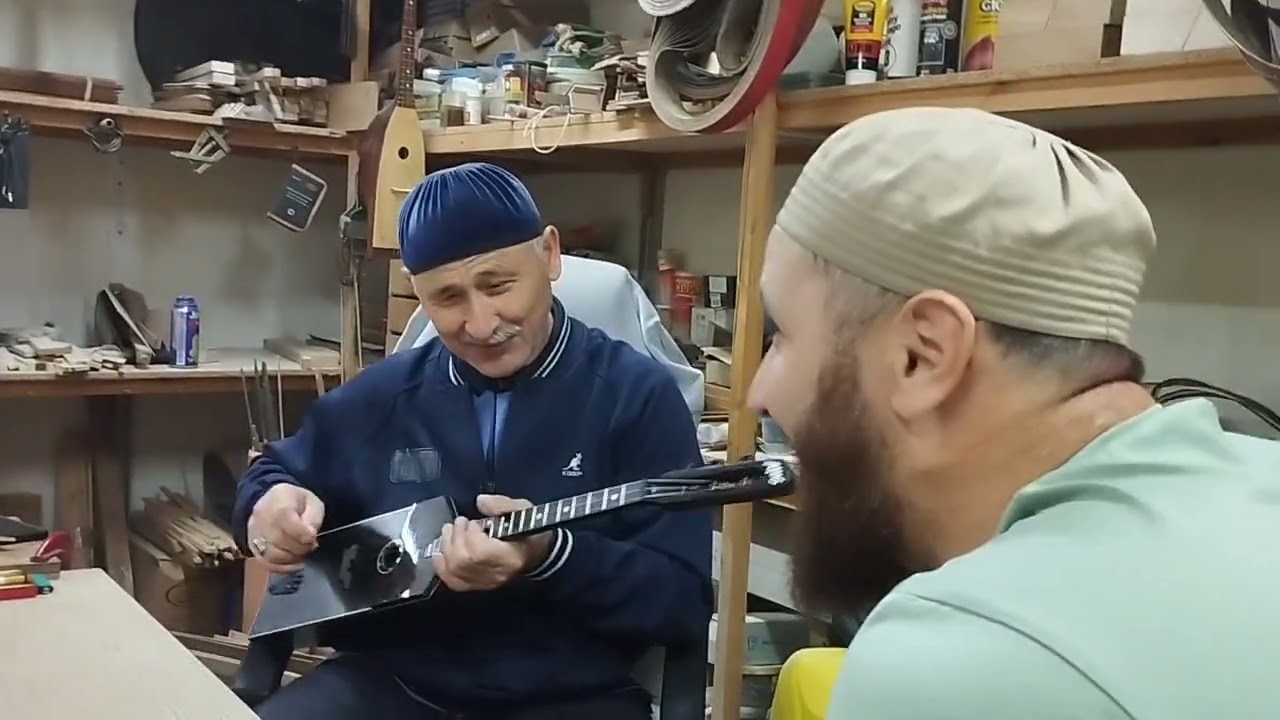 Дечиг пондур для группы Бани. Тестит инструмент Сахаб Межидов.