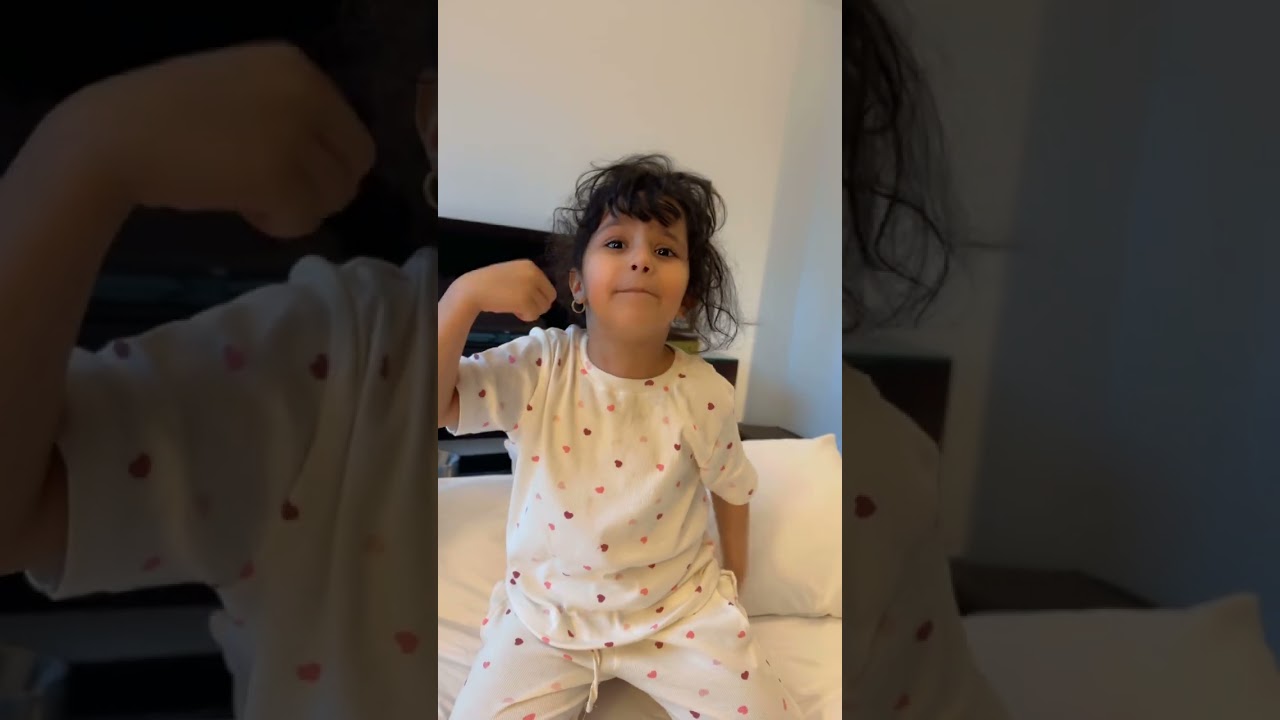 فضحت عمر قدام عبدالخالق