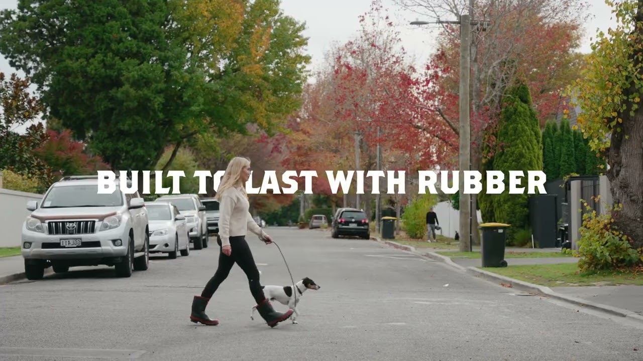 New Zealand's Iconic Gumboot - Skellerup Red Band