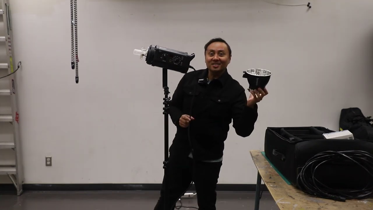 How To: Bowens Lighting Kit