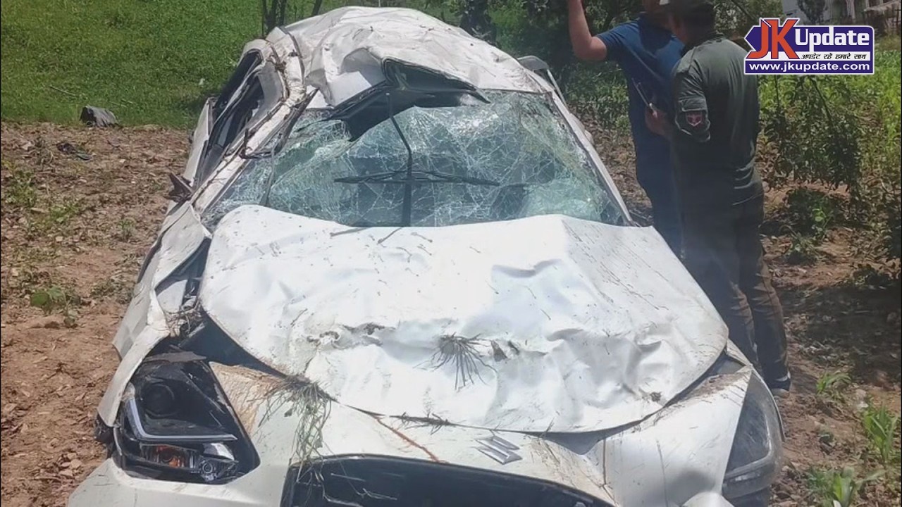2 Tourists dead and 4 injured as car plunges into Gorge on Bhaderwah Pathankot road
