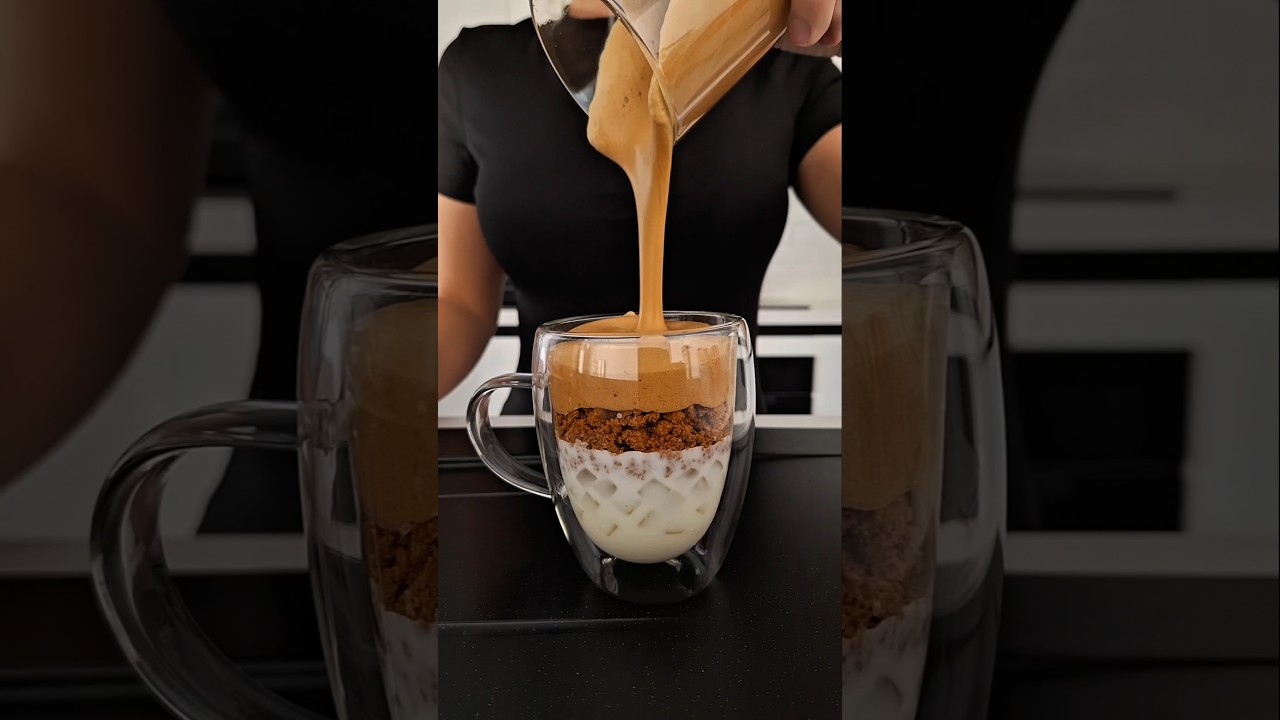 Lotus Iced Whipped Coffee #easyrecipe #coffee #dalgona #coffeelover #shorts