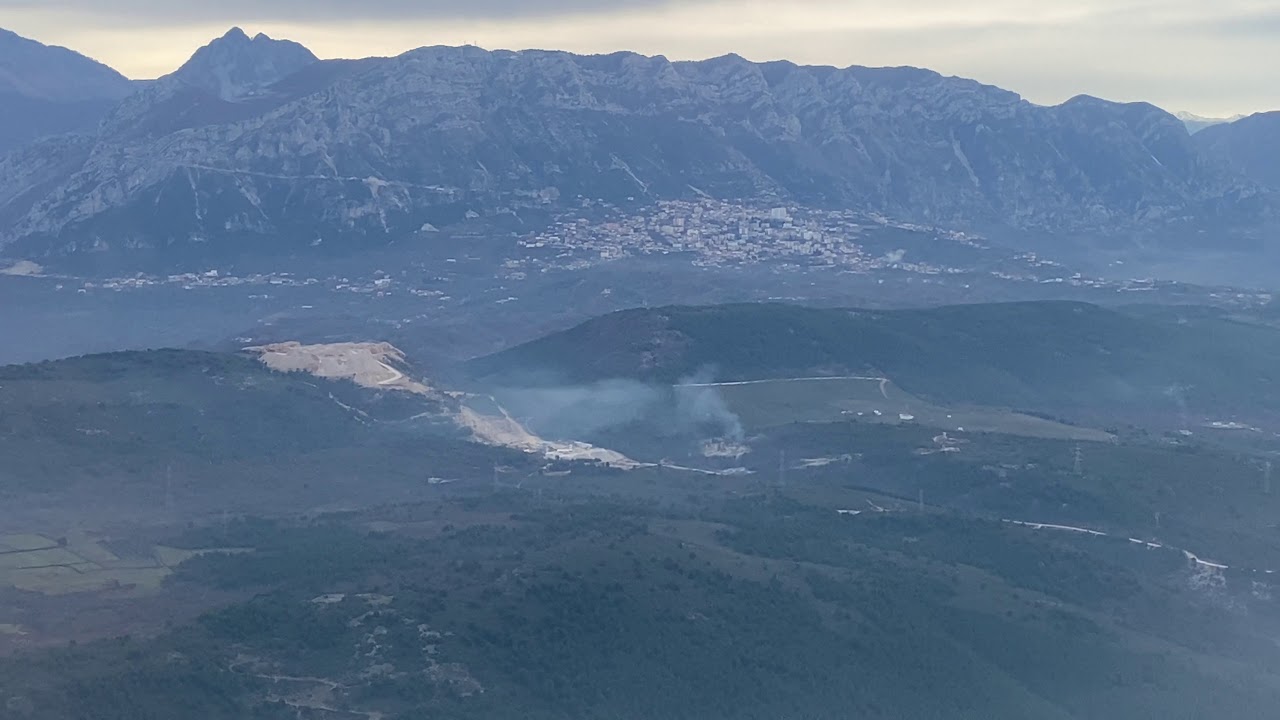 Landung Tirana Airport/Zbritje në aeroportin e Tiranës
