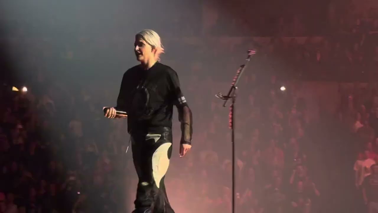 Linkin Park - A Place for My Head (Live in Omaha)