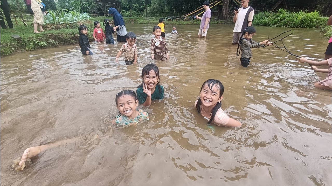 Seru2an di Desa 😘🥰😎