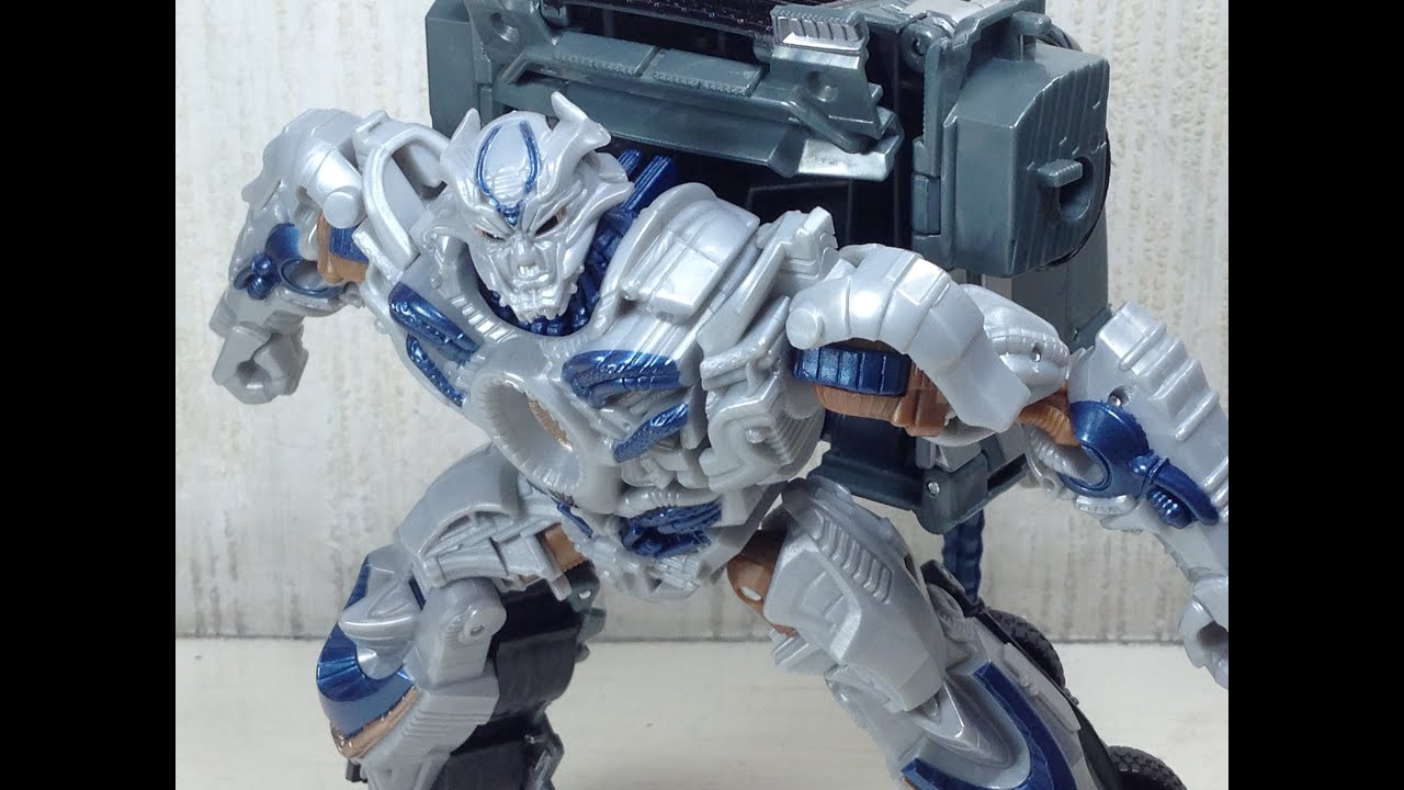 Galvatron Transformers 4 Generations Voyager Review