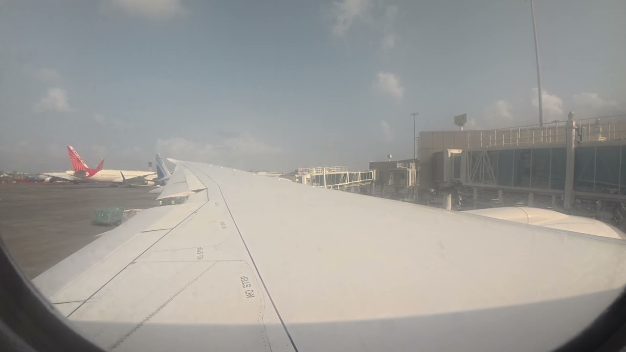 Air India Heavy Traffic at CSMIA | Boeing 777 Push | Boeing 787-8 | VT-AND | Mumbai