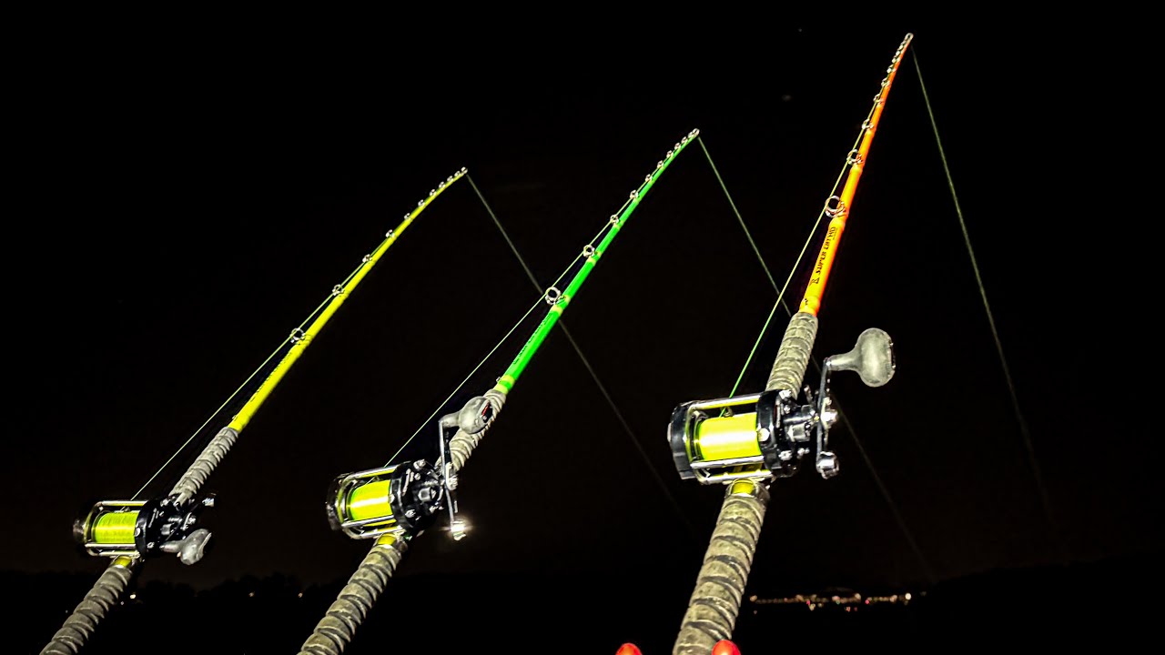 Мы обновили снаряжение и отправились на охоту на монстров под плотиной! (Поймали большую рыбу)