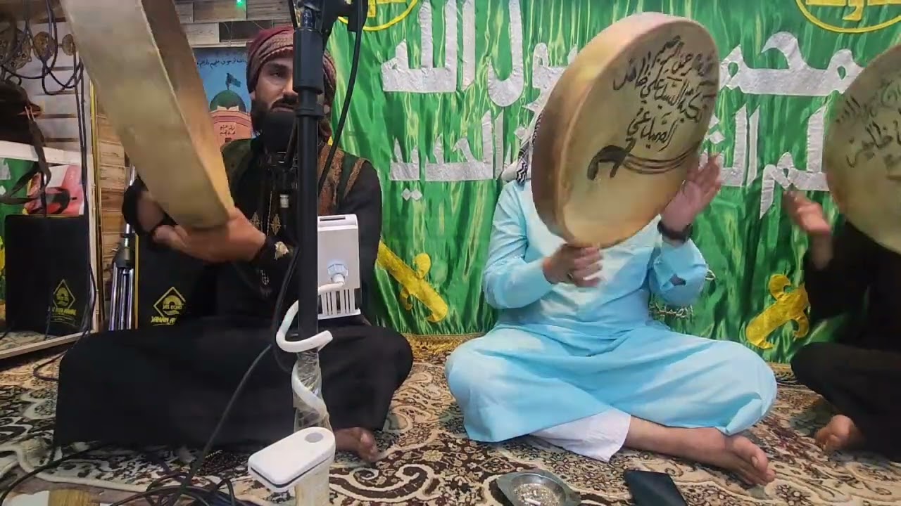 سيد رمضان الصميدعي وجموع من الساده ال البيت والمحبين في تكيه السيد علي الصميدعي