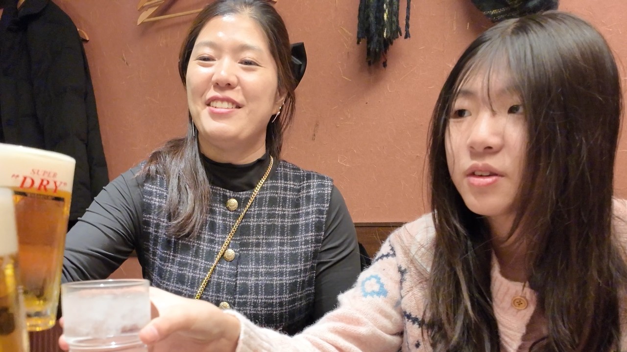[4K]韓国人家族の京都旅行初日、2回目の食事大成功！ すごくおいしい！ 最高！교토 가족여행 첫날 2번째 식사 대성공! 너무 맛있어! 최고!