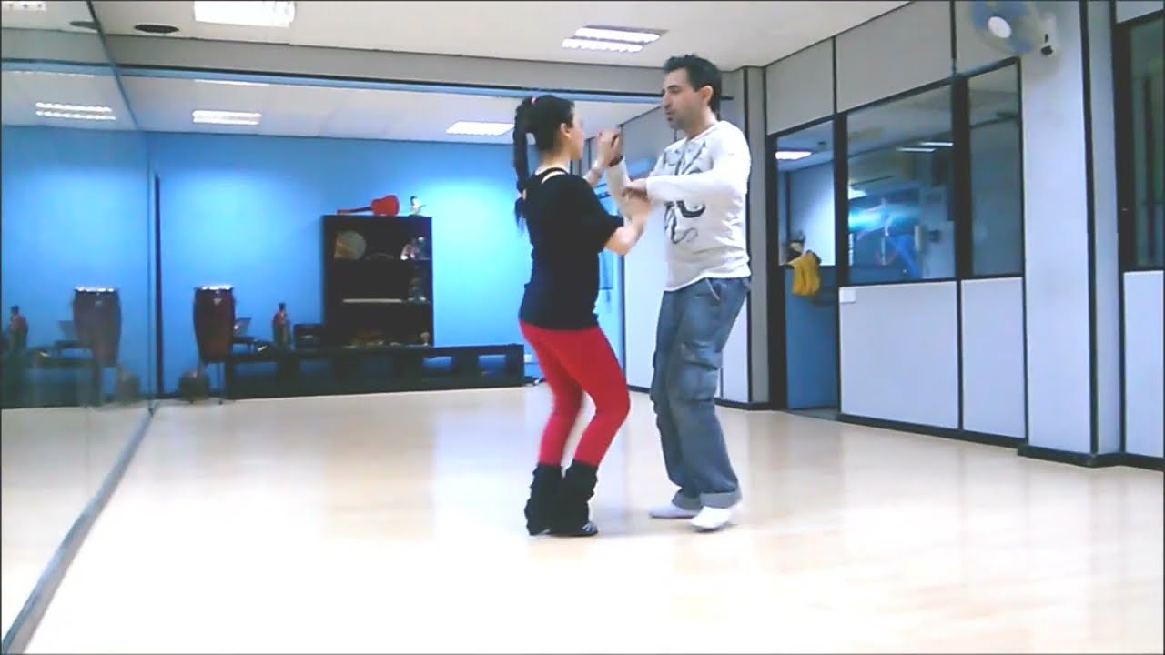 Bachata *Hand-tricks*  (.With Count.)