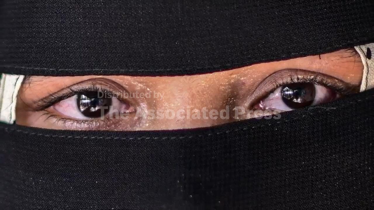Rohingya child marriages on the rise after Trump's foreign aid cuts