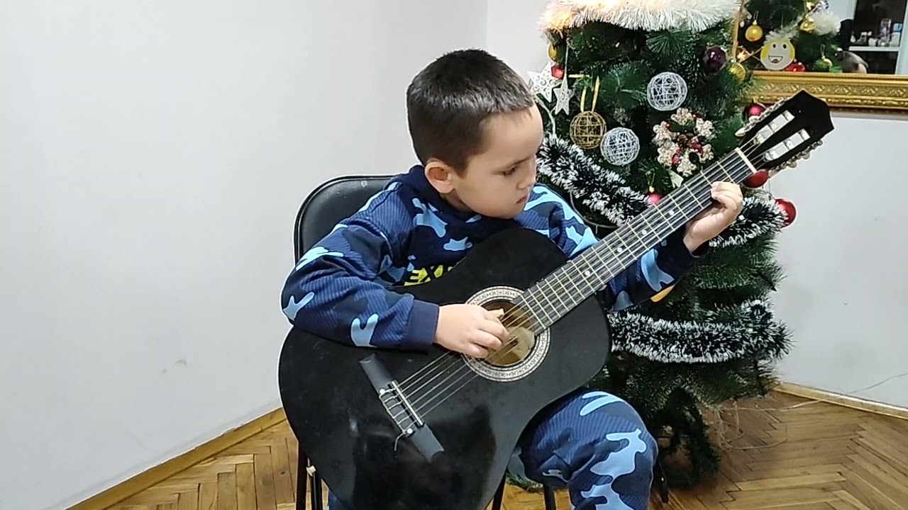 Du&scaron;an Vuka&scaron;inović  Dečija pesmica Ringe ringe raja