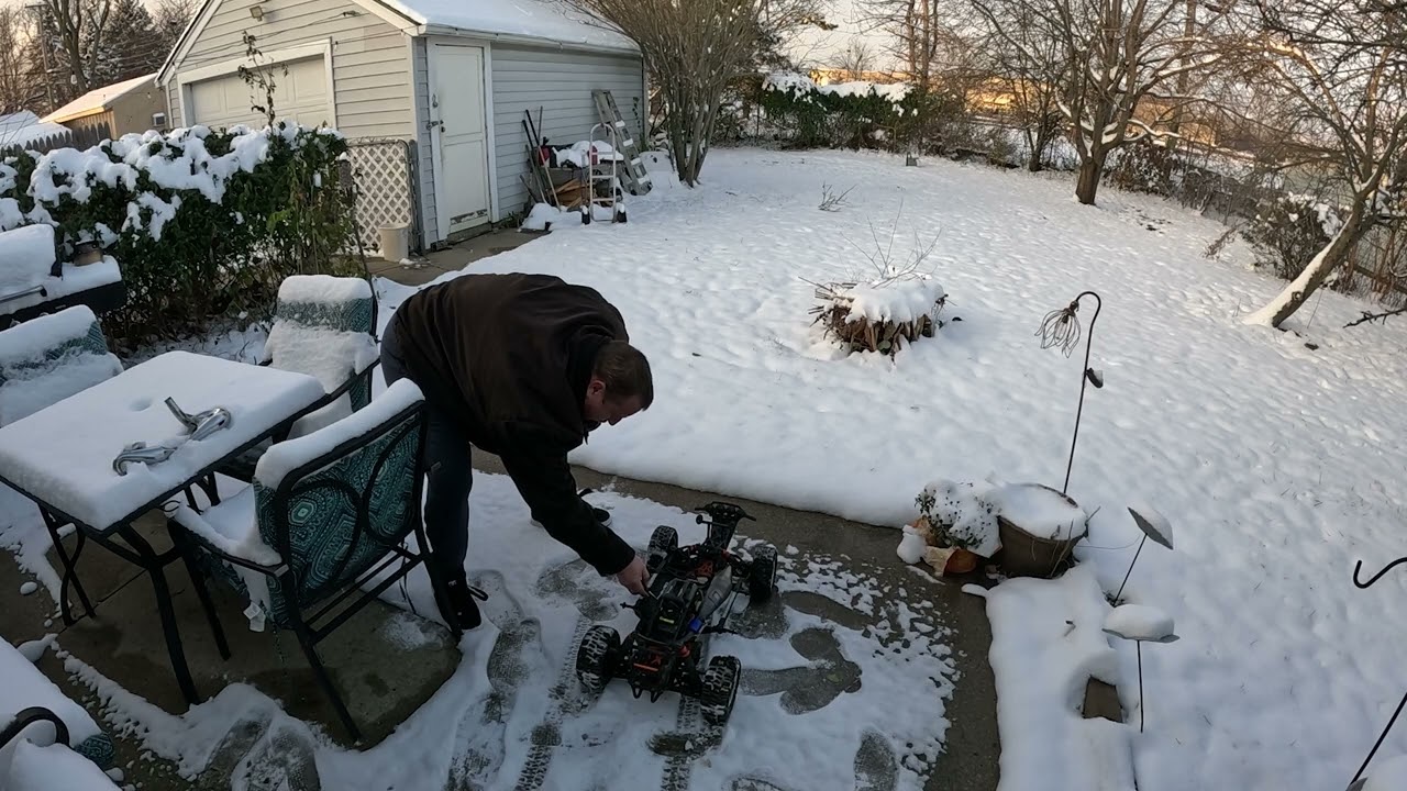 Hpi Baja 5t snow thrower