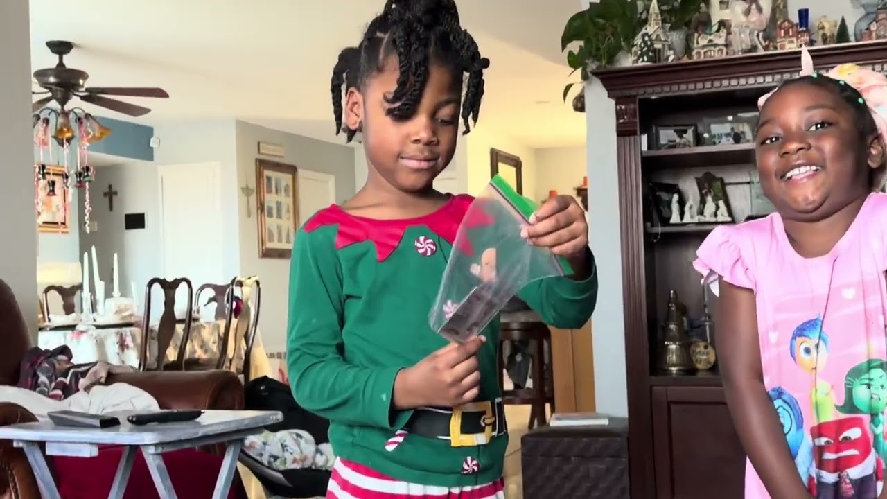 Haven gets 5$ from the tooth fairy 🧚 