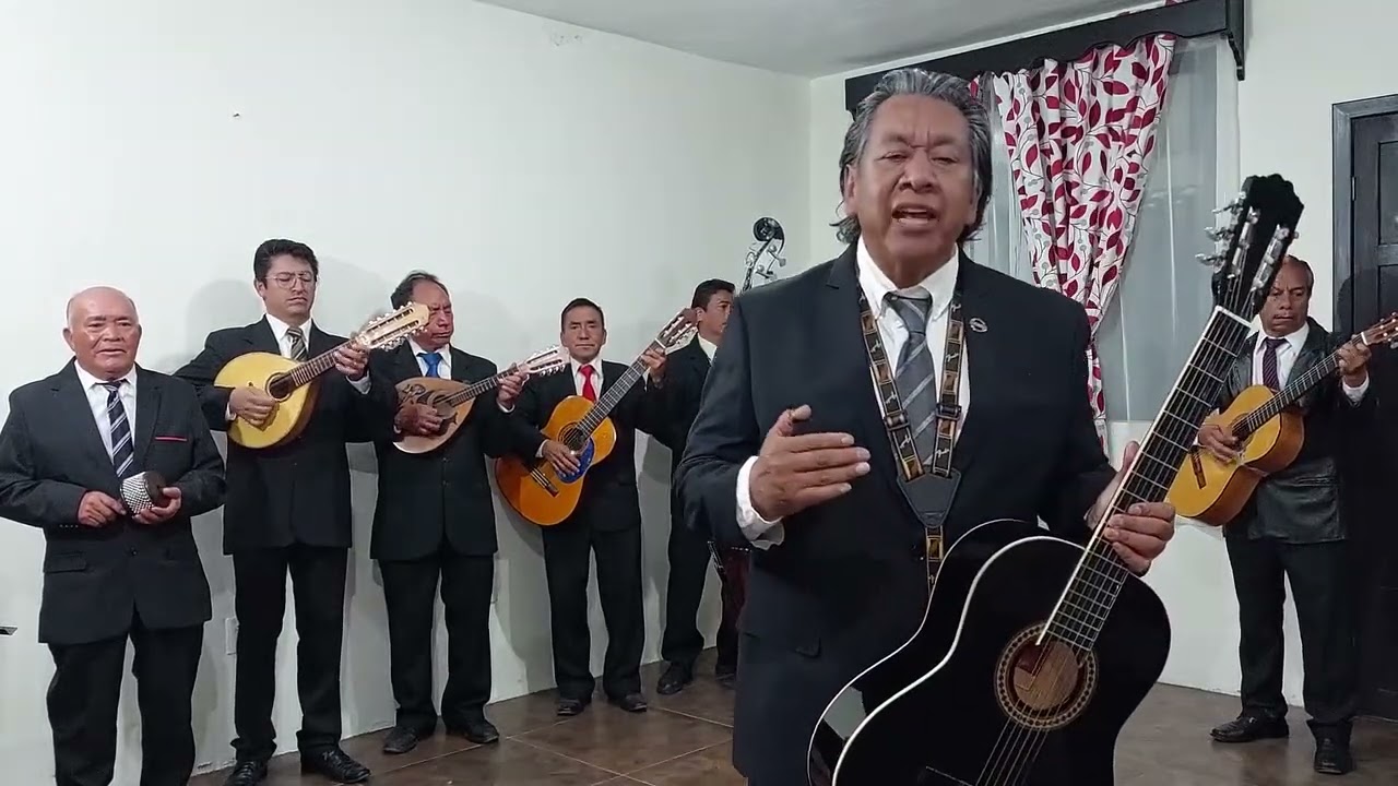 Estudiantina Reencuentro con el Sentimiento, "Pídeme" del maestro Diego Verdaguer.