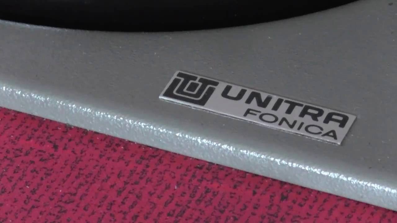 Unitra #1 -- Prazentacja gramofonu Bambino 4 oraz ZK120