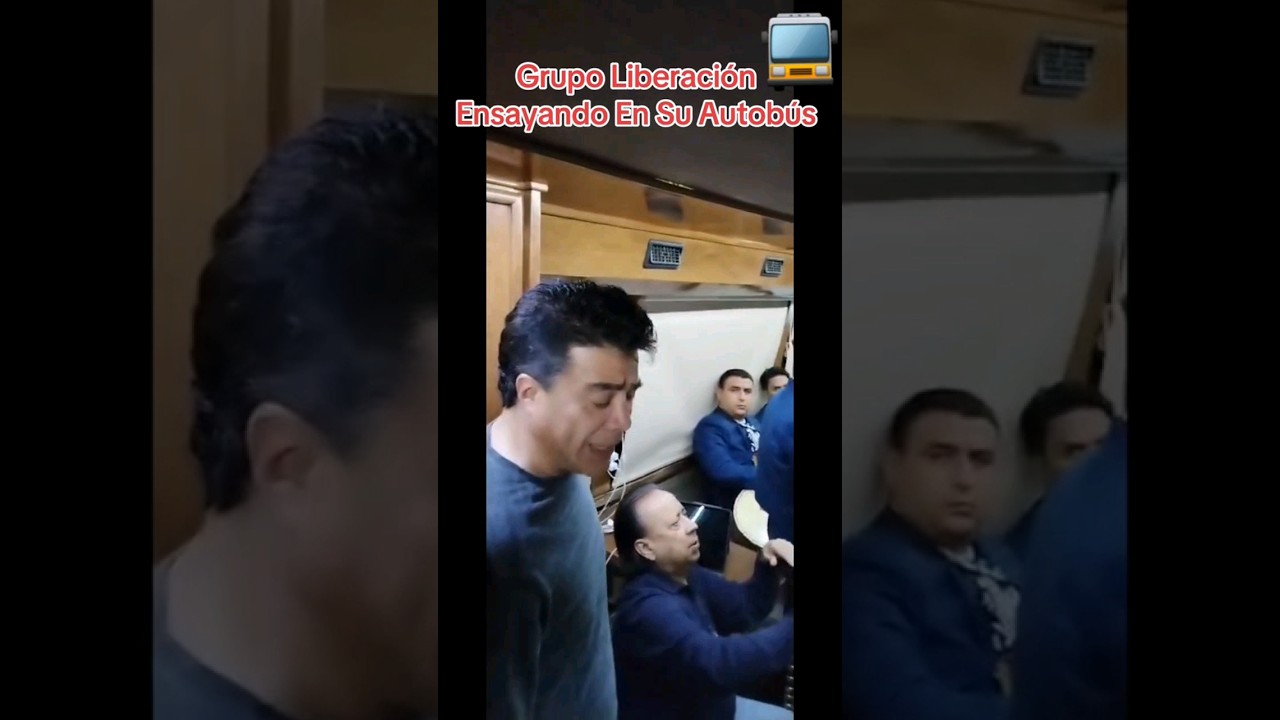 Grupo Liberaci&oacute;n Ensayando En Su Autob&uacute;s 🚌