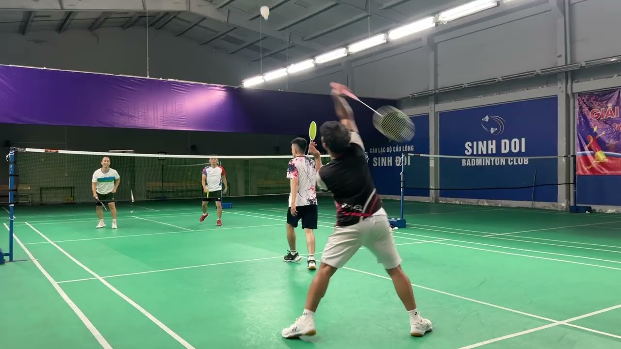 Tân QAnh vs Tùng Tỷ