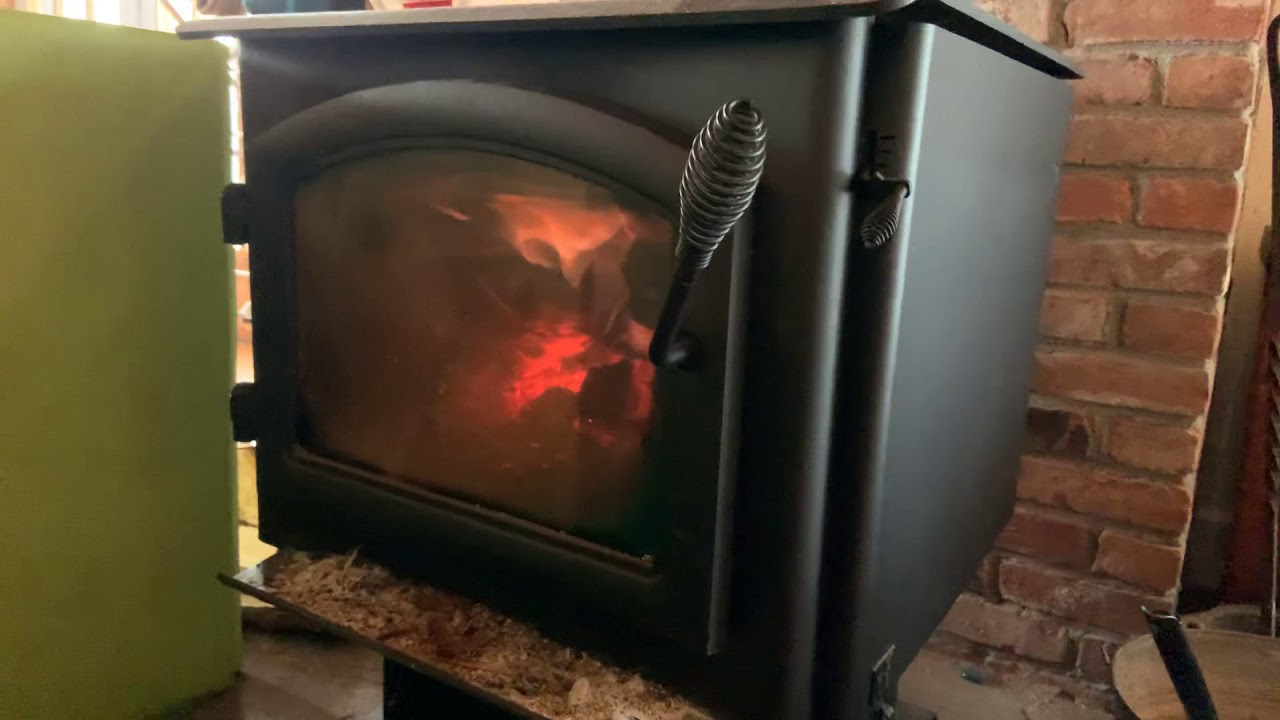 Дровяная печь QuadraFire горит идеально. Как добиться максимальной эффективности от дров.