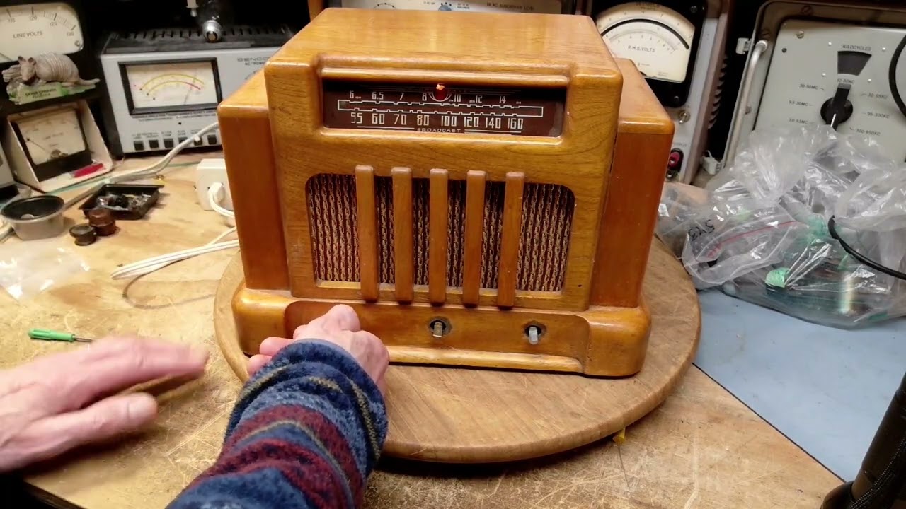 Classic Addison 5 Tube Radio Video #20 - Bucked Up Finale