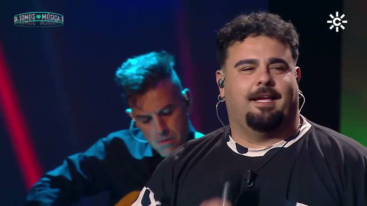El Bomba canta 