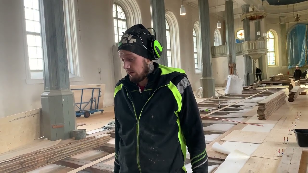 Perlite insulation in church floor, Sweden