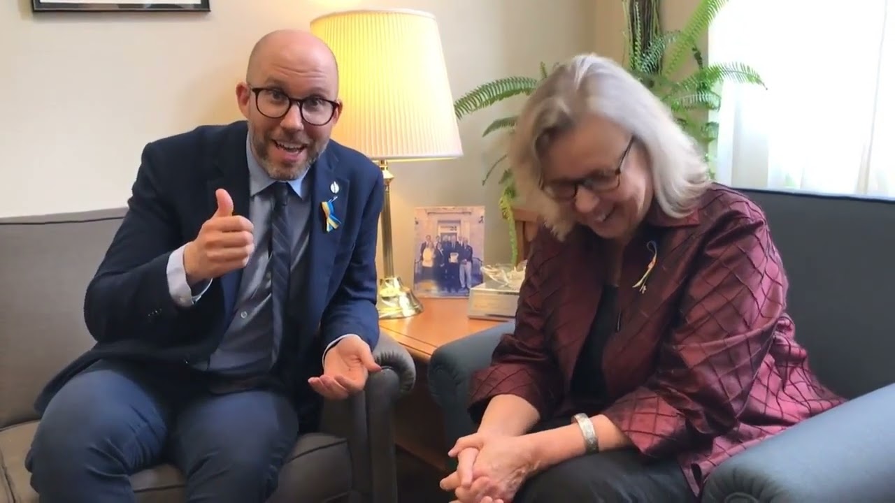 Parliament recap with Elizabeth & Mike: Greatest success, and what they've learned about each other