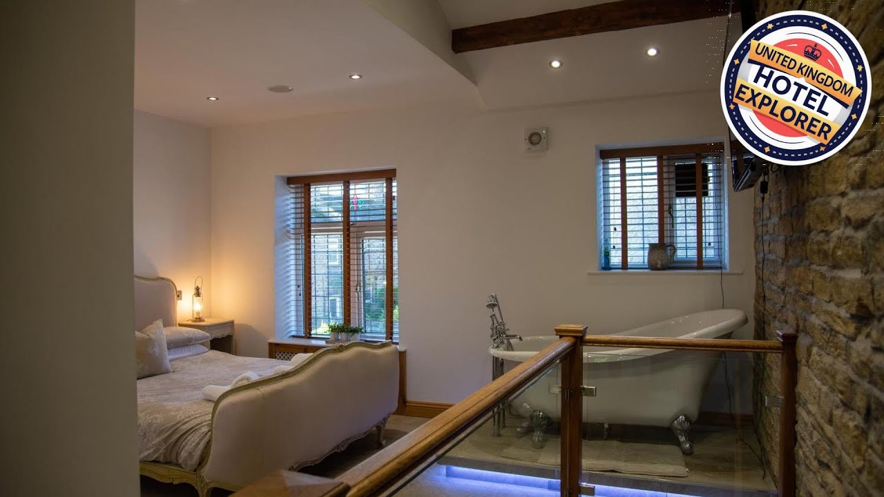 Steamy Cottage a cosy couples cottage & steam room | Bradford, United Kingdom | Hotel Review ⭐